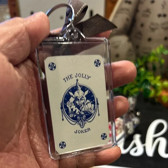 Hermes Dog Play Card Key Chain with Ribbon - Picture 4 of 6